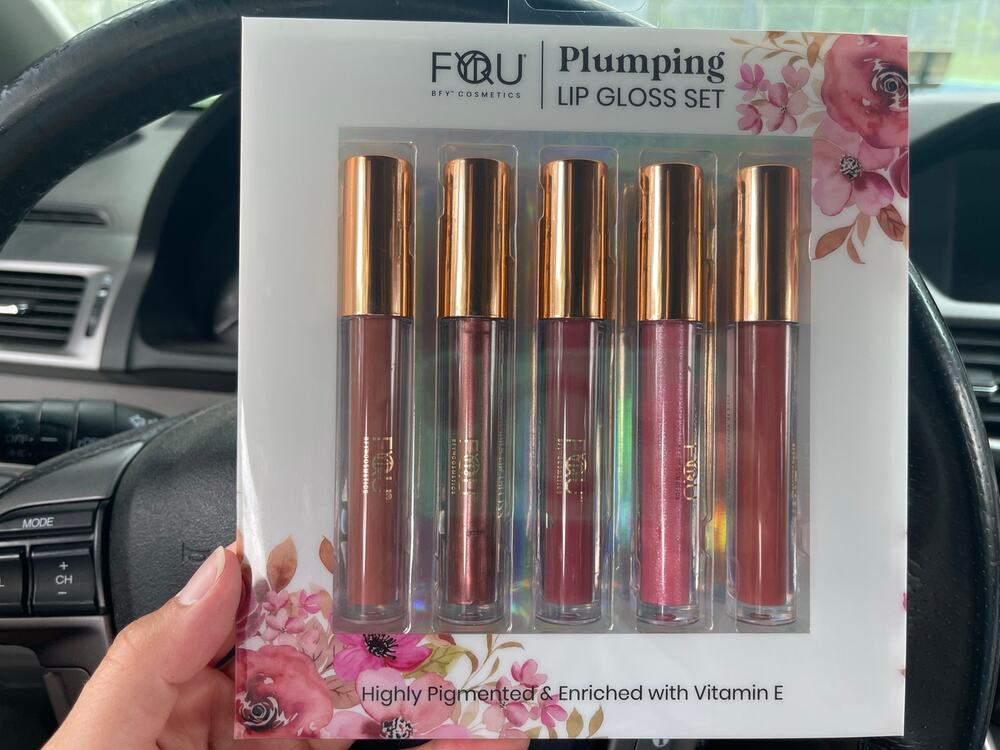NWT BFY Cosmetics plumping lip gloss